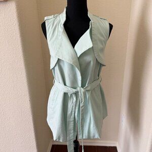 NWT BCBGeneration Women's jackets - sleeveless, belt Size XS